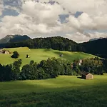 Hirschen - Fine Hotel, Restaurant & 4*