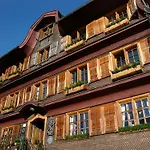 Hirschen - Fine Hotel, Restaurant & מלון