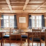 Hirschen - Fine Hotel, Restaurant & 4*