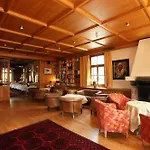 Hirschen - Fine Hotel, Restaurant & מלון שוורצנברג אים ברגנצרוואלד