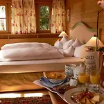 Hirschen - Fine Hotel, Restaurant & シュヴァルツェンベルク・イム・ブレゲンツァーヴァルト