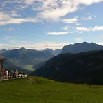 Hirschen - Fine Hotel, Restaurant &