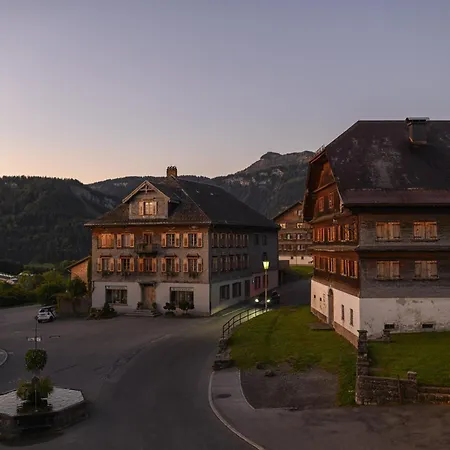 Hirschen - Fine Hotel, Restaurant &