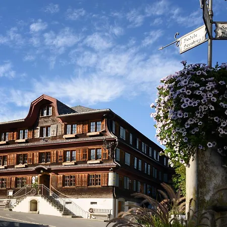 Hirschen - Fine Hotel, Restaurant & Ξενοδοχείο 4*