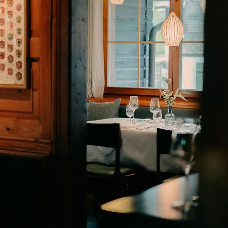 Hirschen - Fine Hotel, Restaurant & 4*