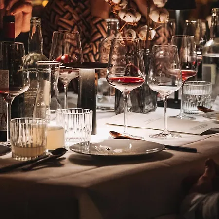Hirschen - Fine Hotel, Restaurant &