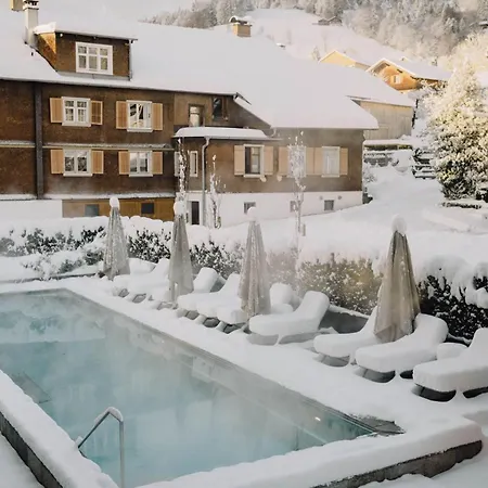 Ξενοδοχείο Hirschen - Fine Hotel, Restaurant &