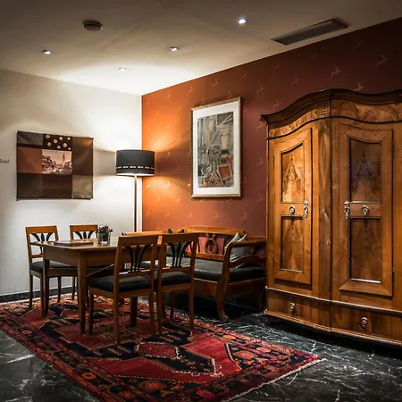 Hirschen - Fine Hotel, Restaurant & 4*