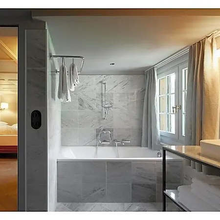 Hotel Hirschen - Fine Hotel, Restaurant &