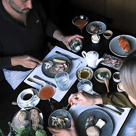 Hirschen - Fine Hotel, Restaurant & Hotel
