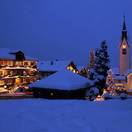 Hirschen - Fine Hotel, Restaurant & Отель Шварценберг-им-Брегенцервальд