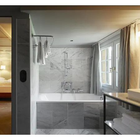 Hirschen - Fine Hotel, Restaurant &