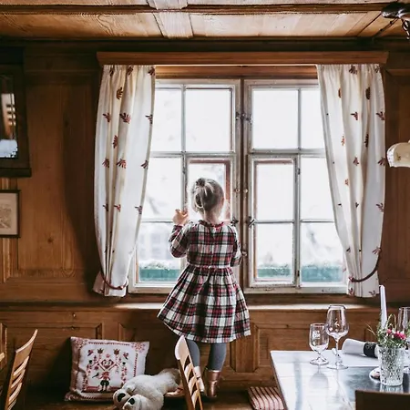 Hirschen - Fine Hotel, Restaurant & 4* Шварценберг-им-Брегенцервальд